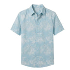 Camisa masculina Vinser Guarujá azul-clara manga curta com estampa de folhagem vista frontal
