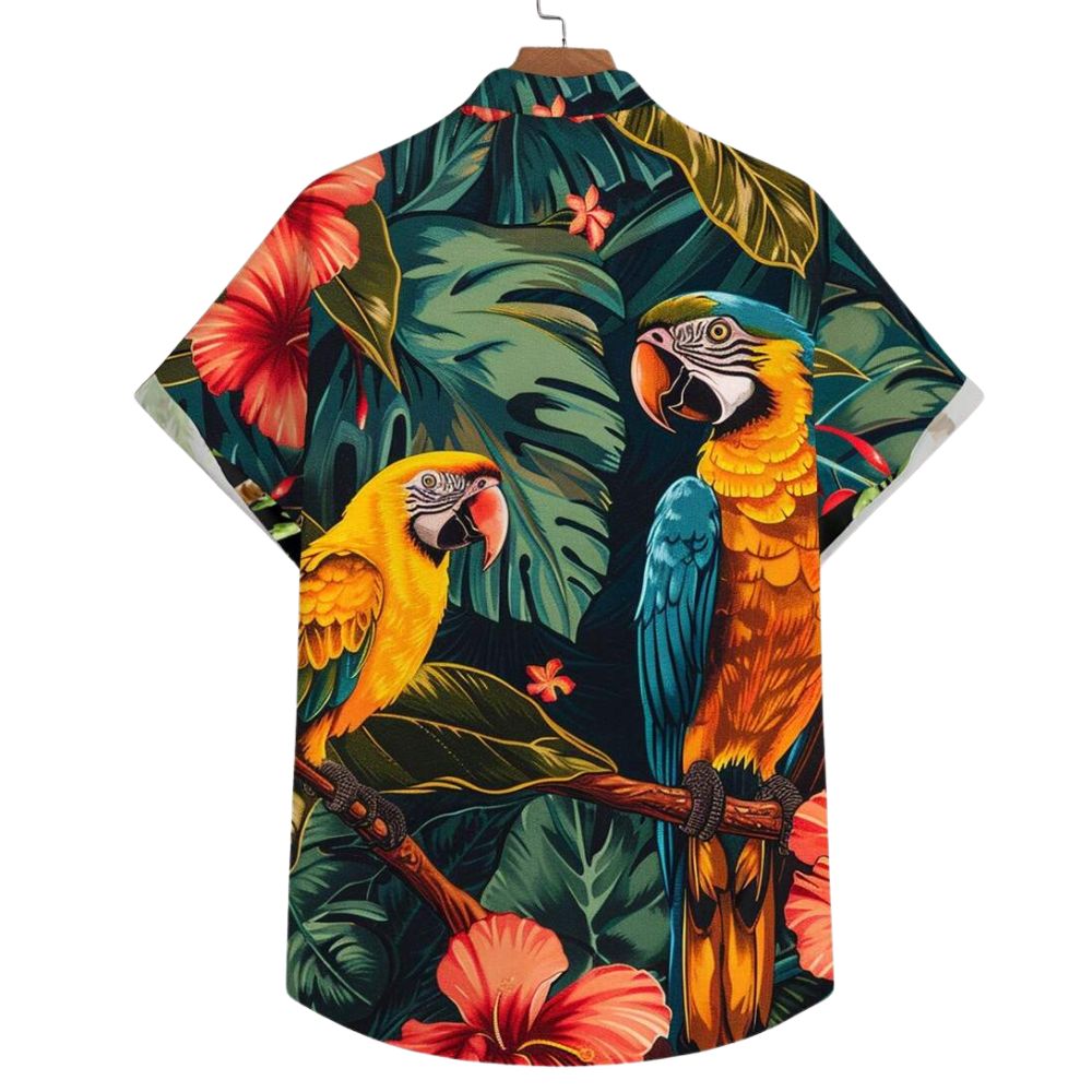 Camisa masculina Vinser Alter do Chão vista de costas, com estampa tropical de araras, folhagens e flores.