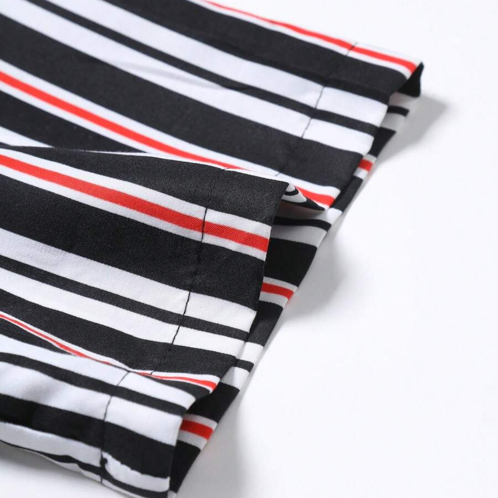 Detalhe da manga da Camisa Vinser Aracaju listrada preta, branca e vermelha