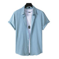 Camisa Vinser Cascais azul-claro com manga curta e gola aberta