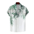 Camisa masculina Vinser Comporta branca com estampa de folhagens e flores tropicais em tons de verde.