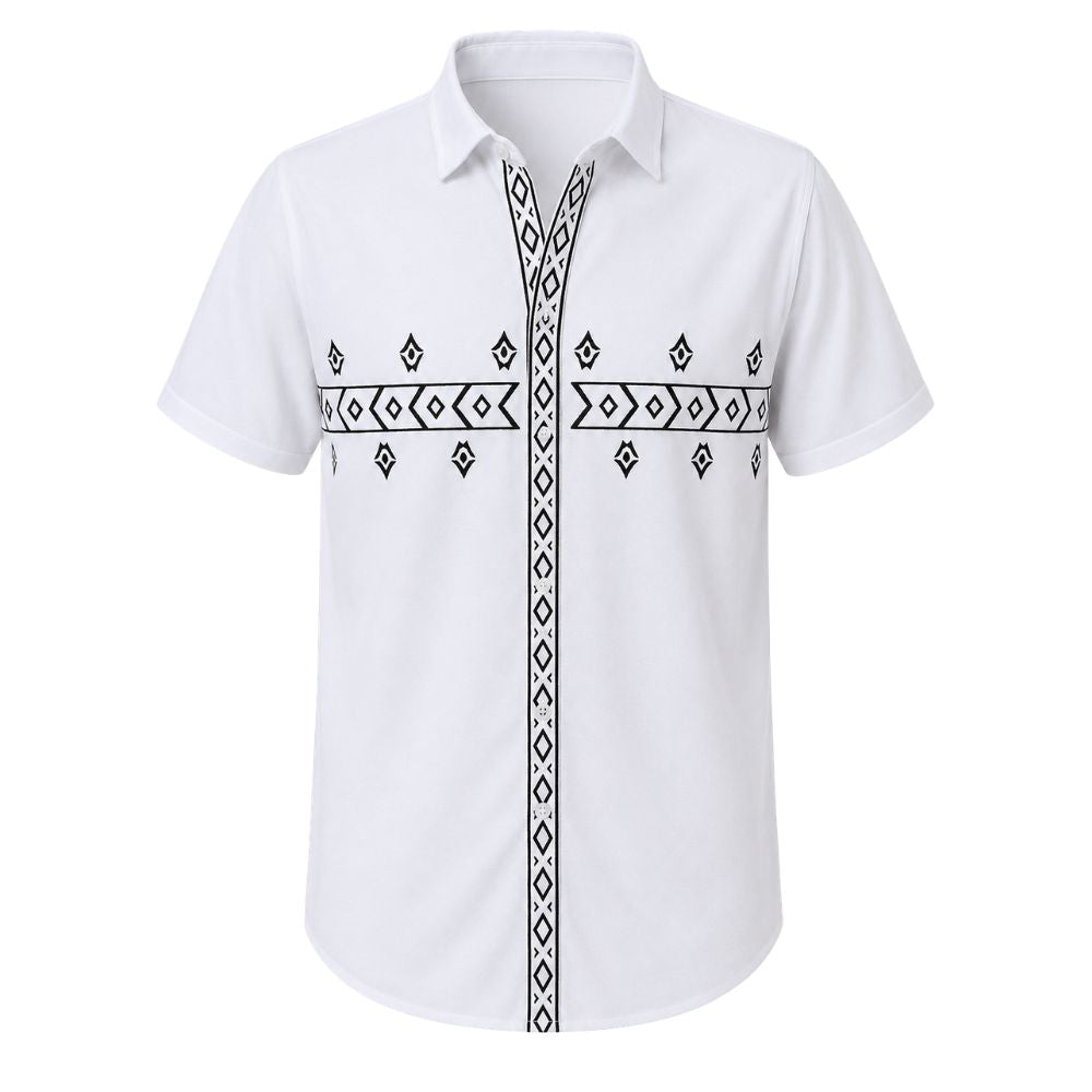 Camisa masculina Vinser Comporta branca com detalhes geométricos pretos no peito, gola e fechamento frontal.