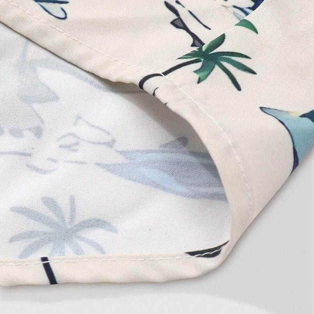 Detalhe da costura e estampa tropical da Camisa Vinser Dino