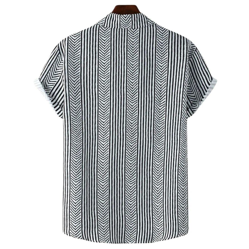 Camisa Vinser Ébano Linear vista de costas com estampa geométrica listrada em preto e branco