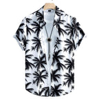 Camisa masculina Vinser Espelho branca com estampa de coqueiros pretos, manga curta, gola tradicional e acabamento premium