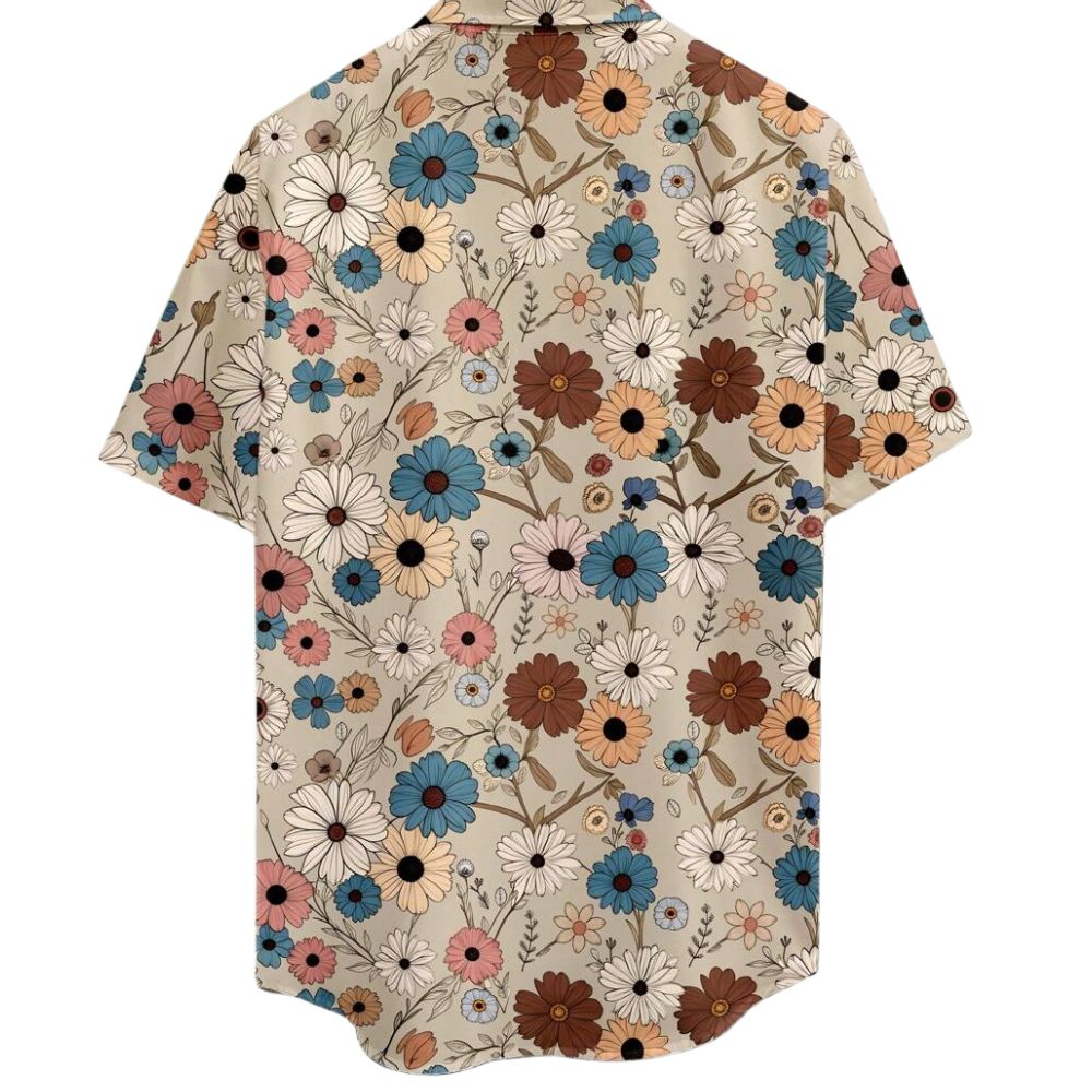 Costas da Camisa Vinser Flores do Paraíso, com estampa floral em tons de bege, azul, branco, rosa e marrom, confeccionada em tecido leve e de caimento confortável.