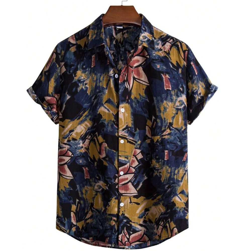 Camisa masculina Vinser Paraty azul-marinho com estampa tropical abstrata em tons de azul, mostarda e rosa, manga curta, gola tradicional e fechamento frontal por botões.
