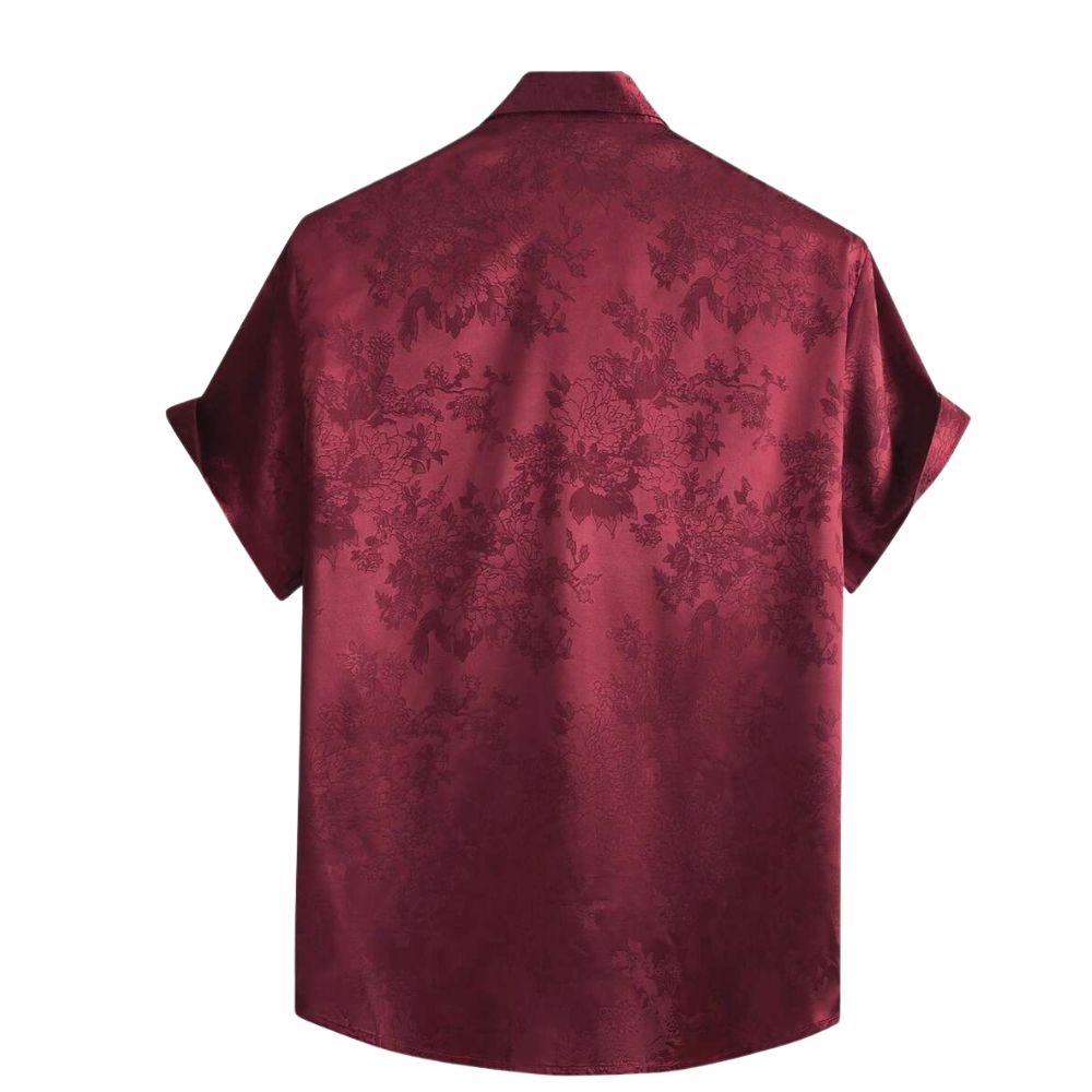 Camisa masculina Vinser Petrópolis de manga curta em tom vinho, vista traseira, com estampa floral discreta e acabamento sofisticado.