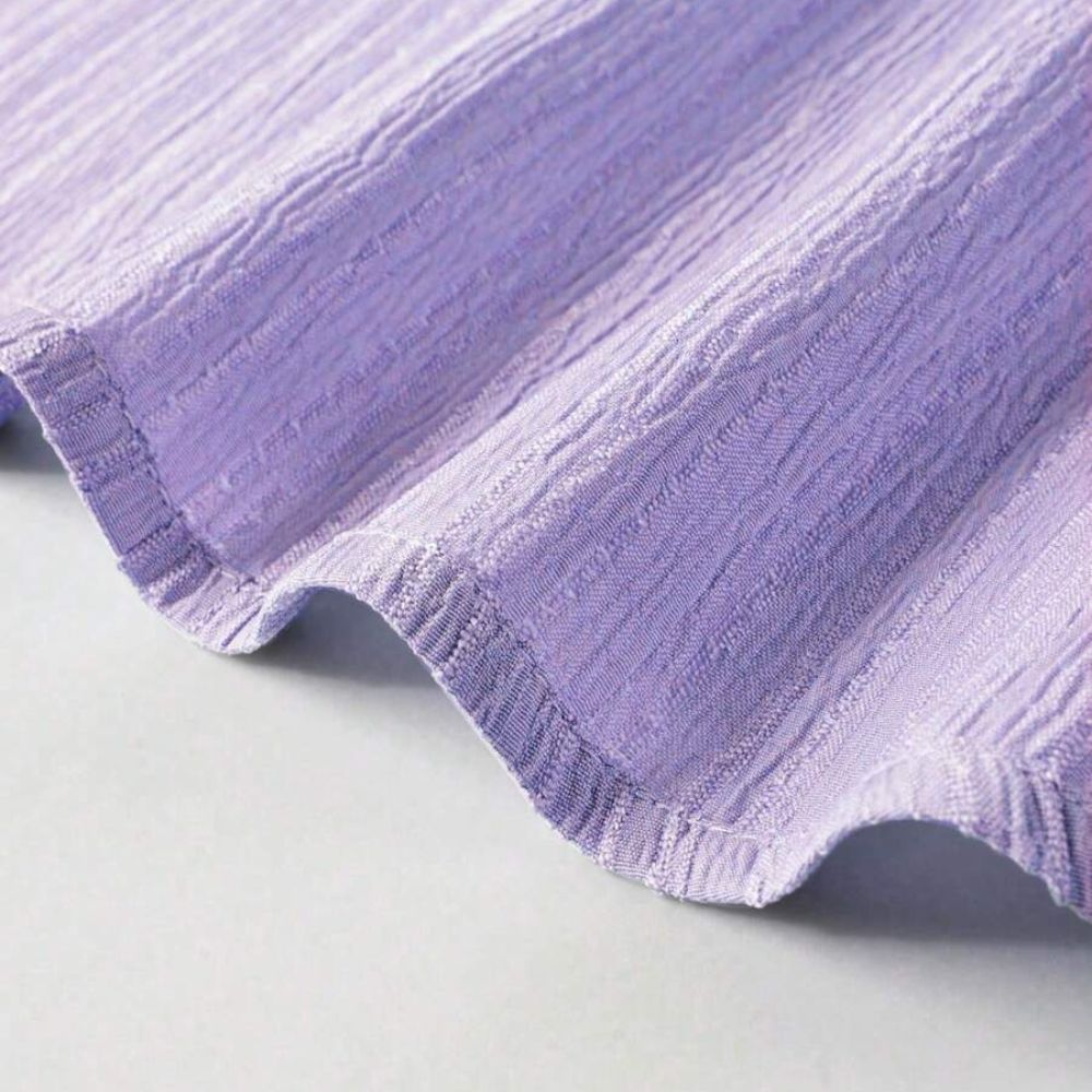 Detalhe da bainha da Camisa Vinser Provence lilás de manga curta