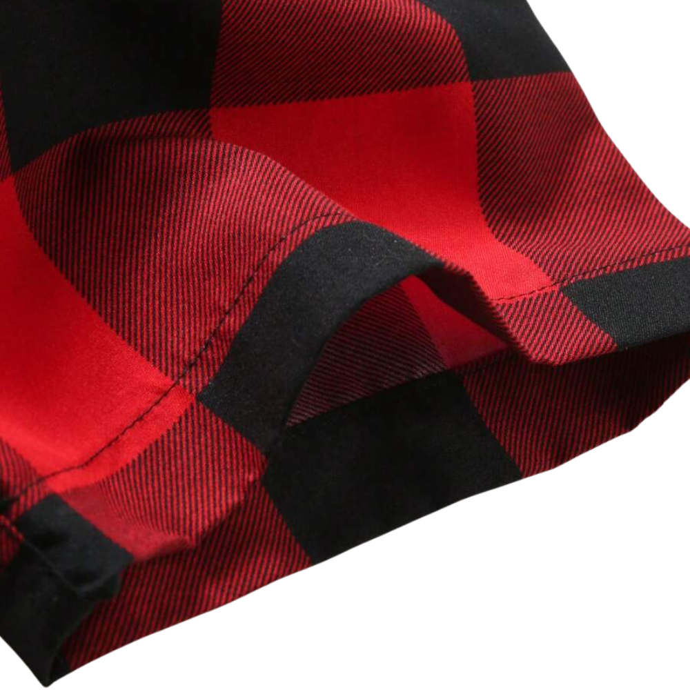 Detalhe do tecido da Camisa Vinser São Joaquim com estampa xadrez vermelha e preta